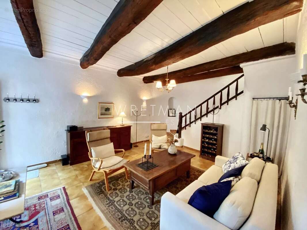 Maison à FAYENCE