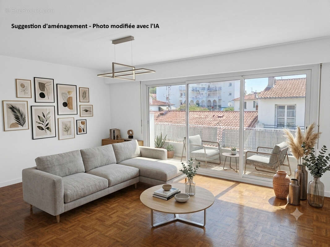 Appartement 2 pièces - 49 m2 - Dernier étage - Centre ville - photo 2