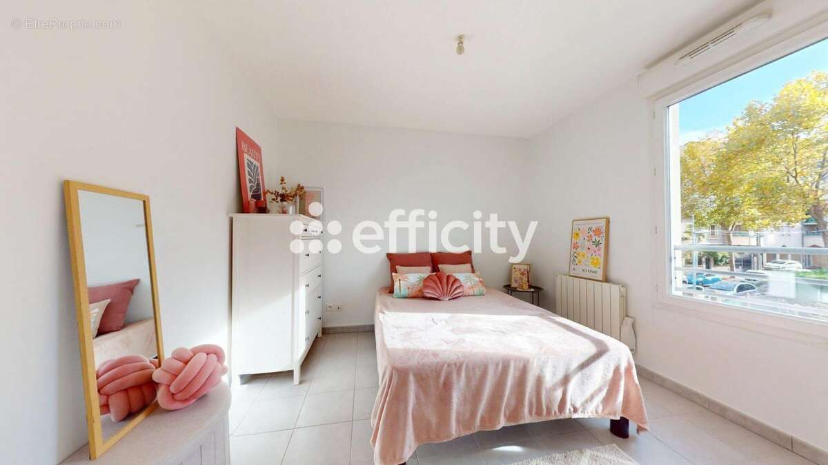 Appartement à LYON-8E
