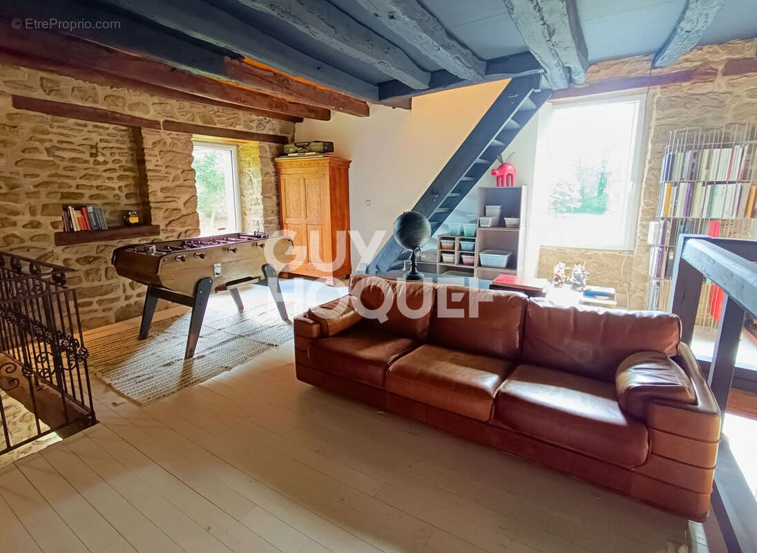 Maison à SAINT-PIERRE-DE-PLESGUEN