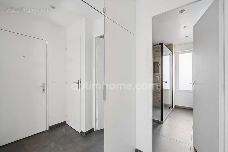 Appartement à ISSY-LES-MOULINEAUX