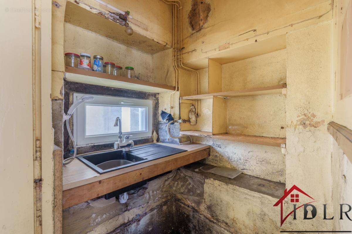 Maison de village sur 1328 m2 de terrain - photo 9