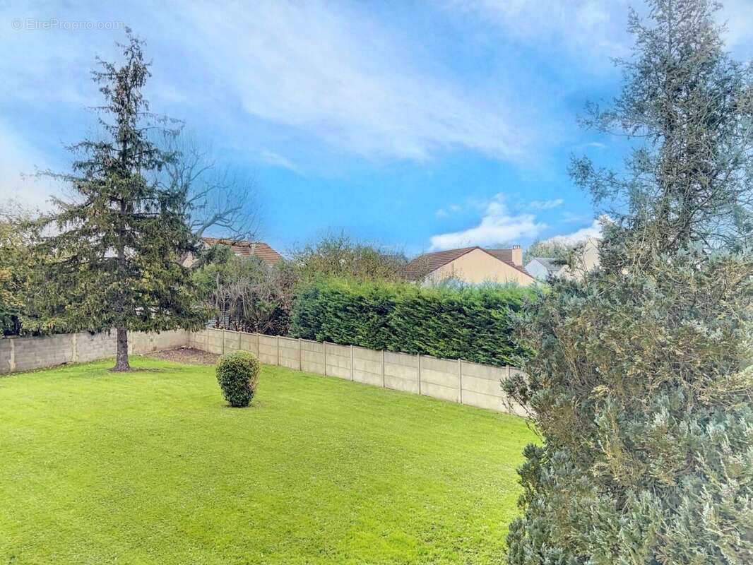 Appartement à LAGNY-SUR-MARNE