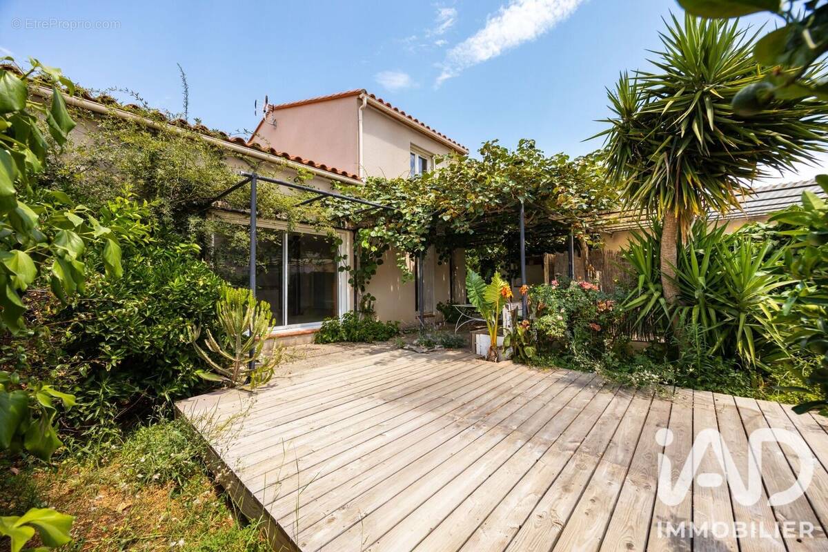 Photo 1 - Maison à ELNE