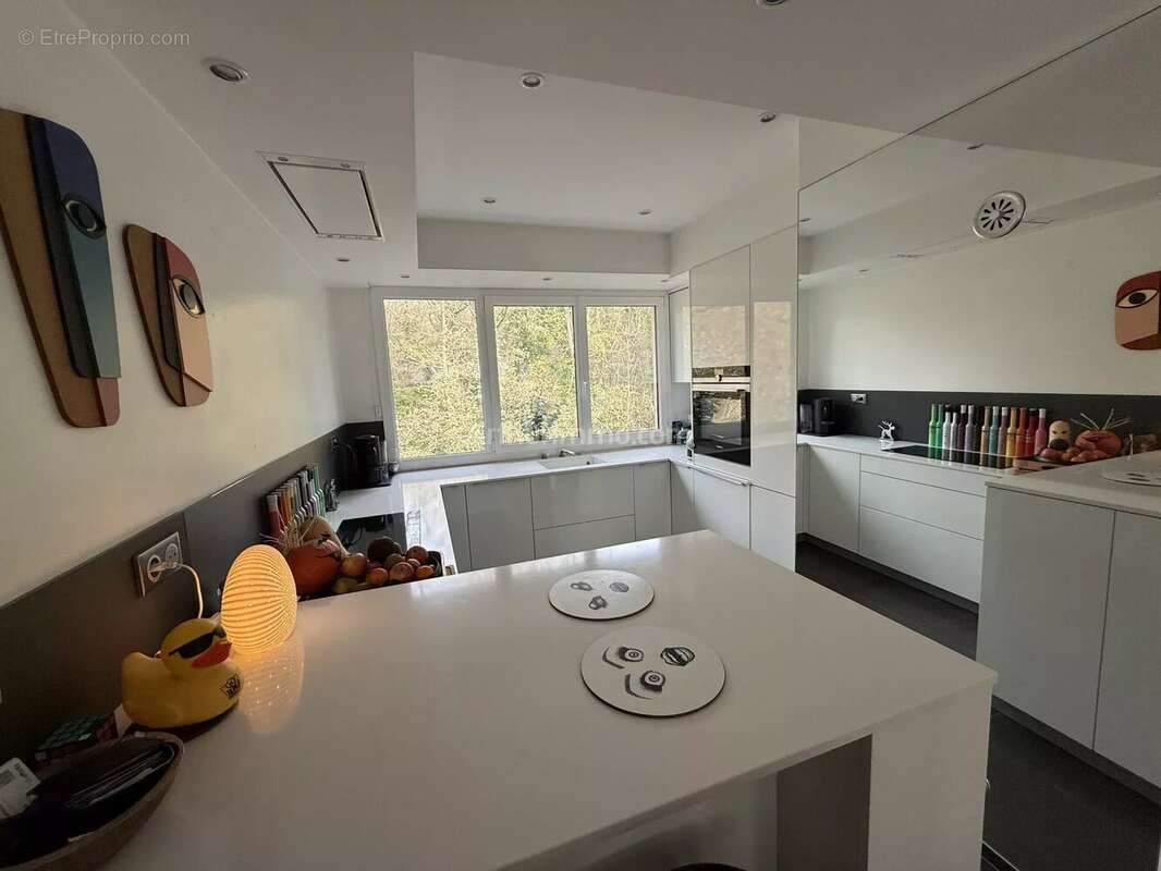 Appartement à ETIOLLES