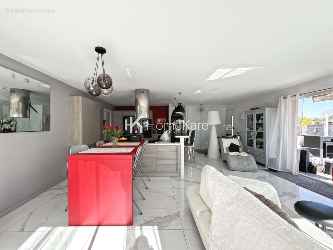 Maison à CASTANET-TOLOSAN