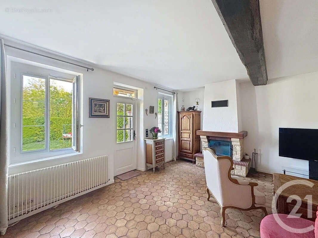 Maison à NAILLY