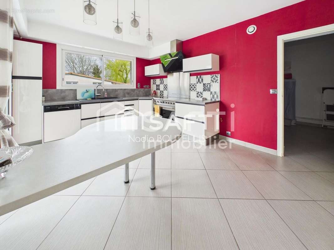 Photo 2 - Maison à SAINT-JEAN-D'ILLAC