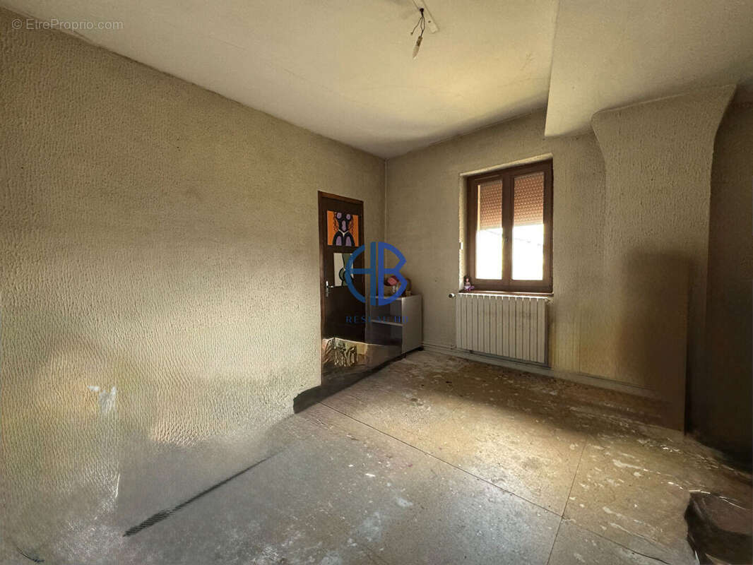 Maison à PONT-D'AIN