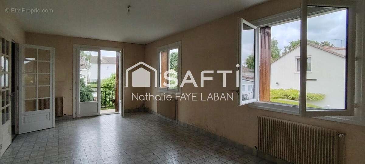 Photo 4 - Maison à MIREBEAU
