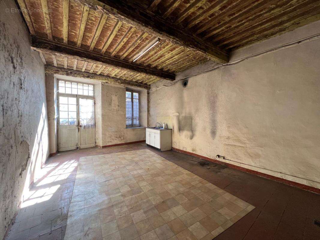 Maison à SAINT-PONS-DE-THOMIERES