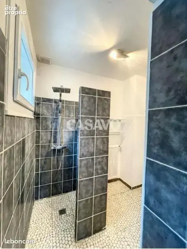 Vente Maison 8 pièces de 140m² - 38080 Four - photo 6
