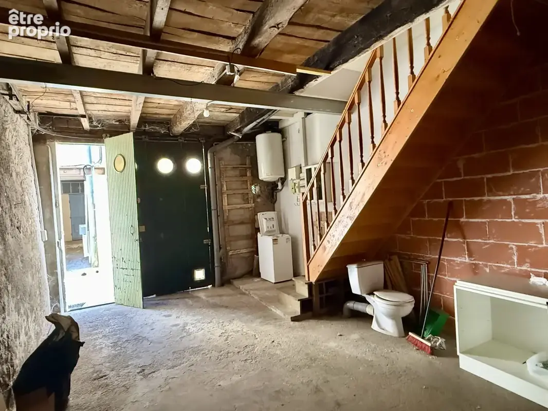 Lescure village - Petite maison de 32 m2 avec garage en rez-de-chaussée. - photo 10