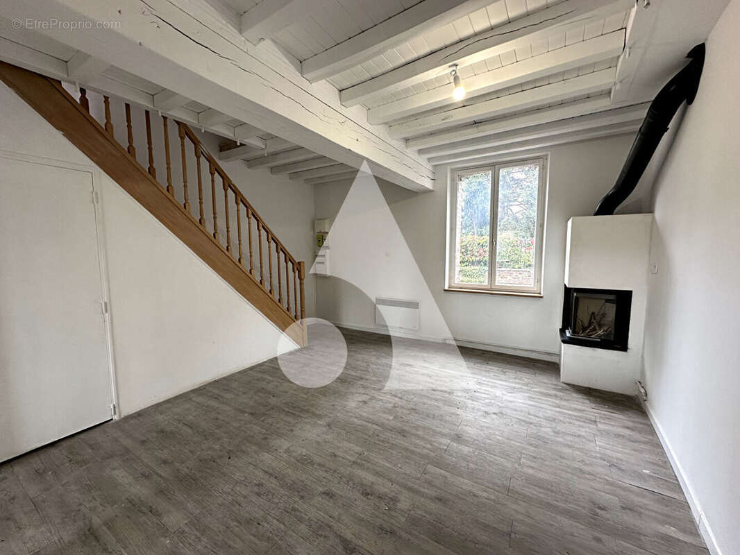 Maison à LA NEUVE-LYRE