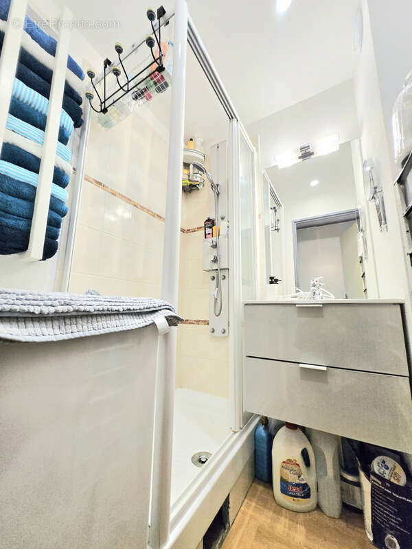 Appartement à SAINT-MANDRIER-SUR-MER