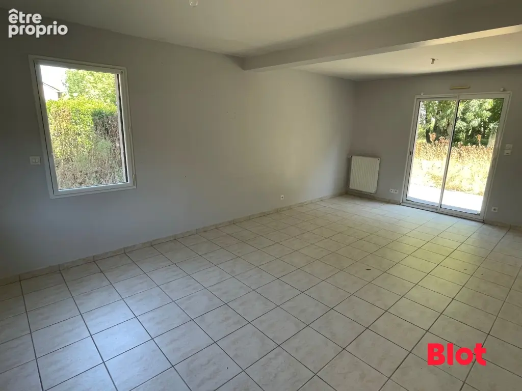 Maison 93 m² à Romagne  - photo 4