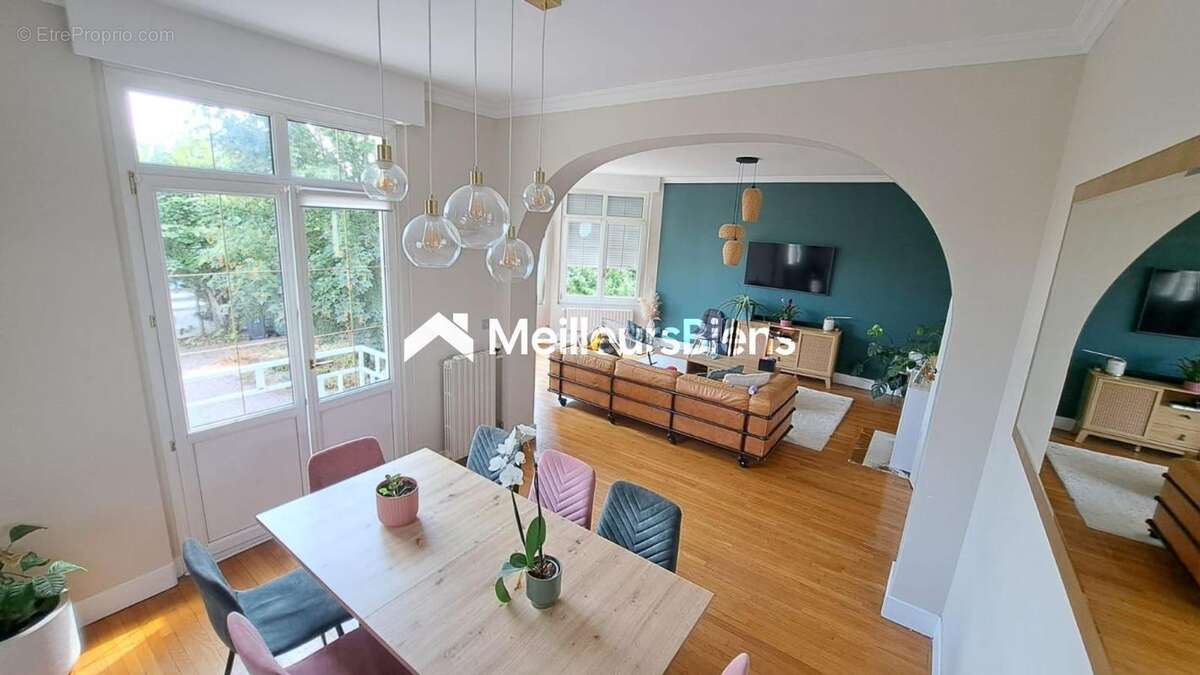 Maison de caractère, 5 chambres, studio, garage et piscine hors sol - photo 4