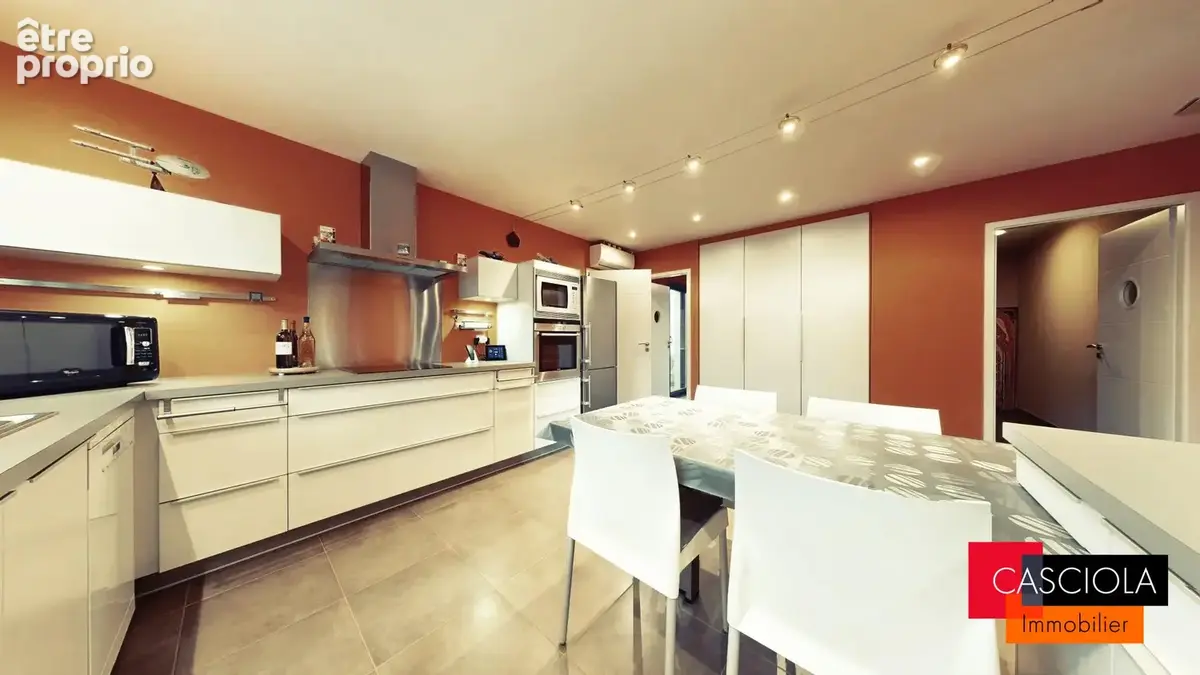Maison 6 pièces 200 m² à vendre à Marly (57155) - photo 3