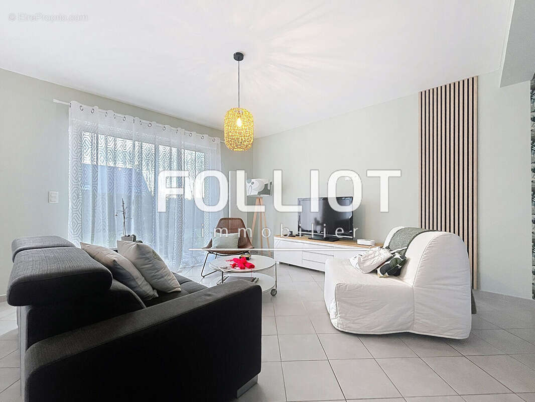 Maison à LINGREVILLE