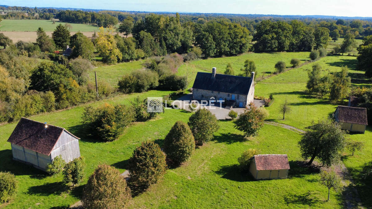 Maison à BELLOU-EN-HOULME