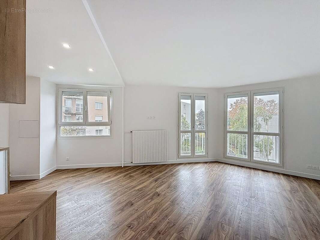 Appartement à MAISONS-ALFORT