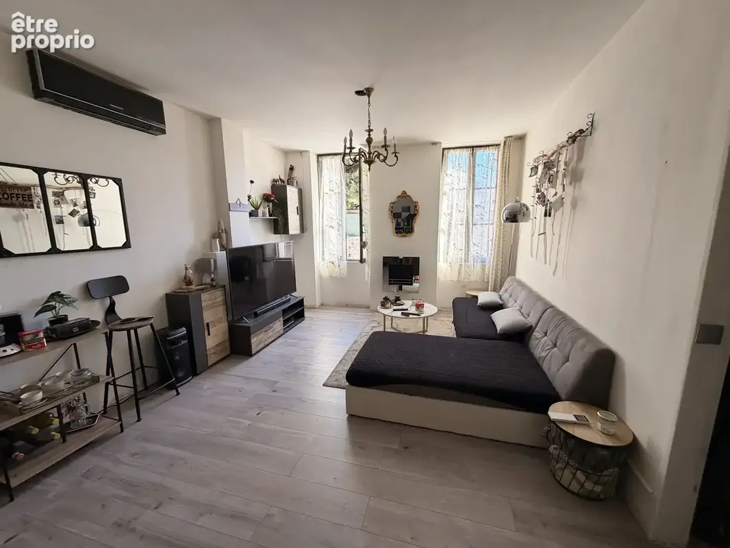 4e, BLANCARDE. Très beau T2 rénové de 51m2. - photo 2
