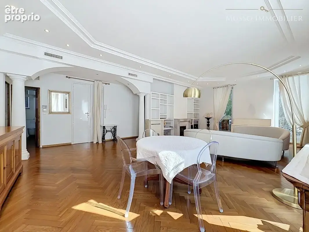Appartement 3 pièces 108 m² à vendre à Marseille-7e (13007) - photo 2