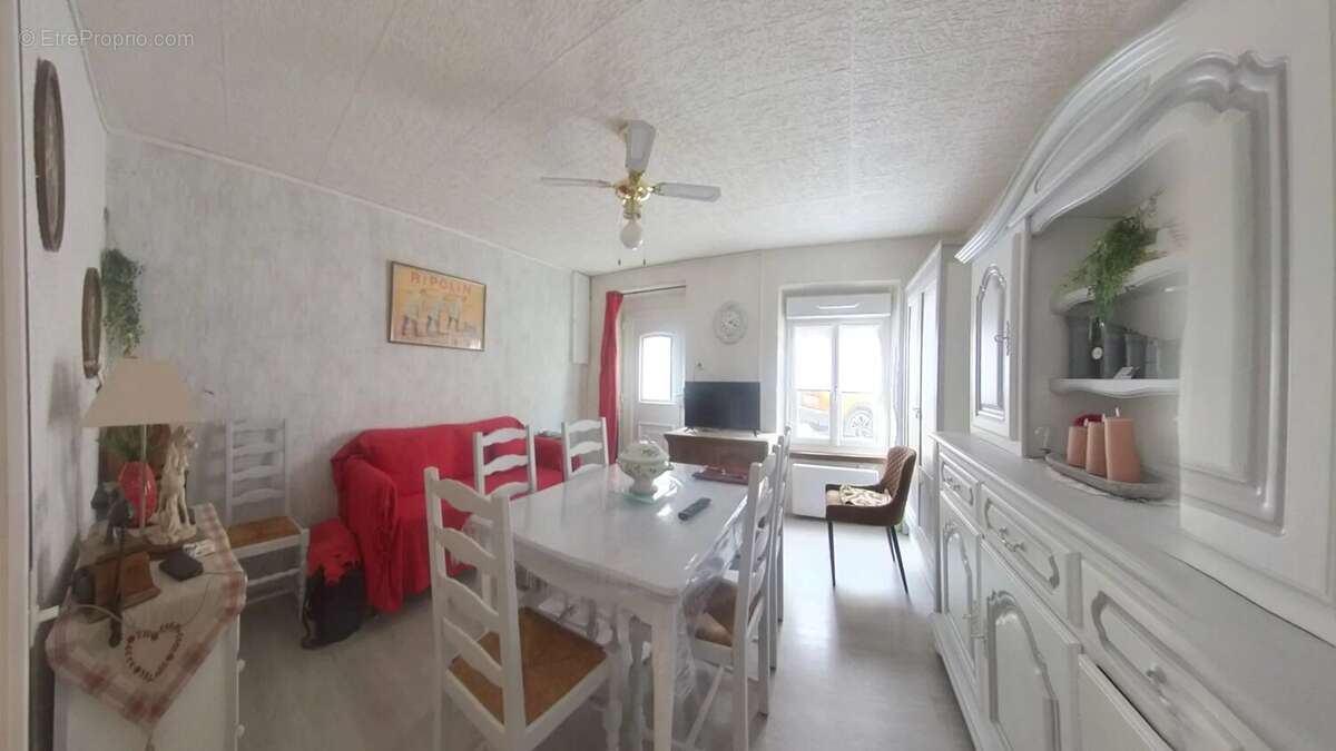 Maison à CAPENDU
