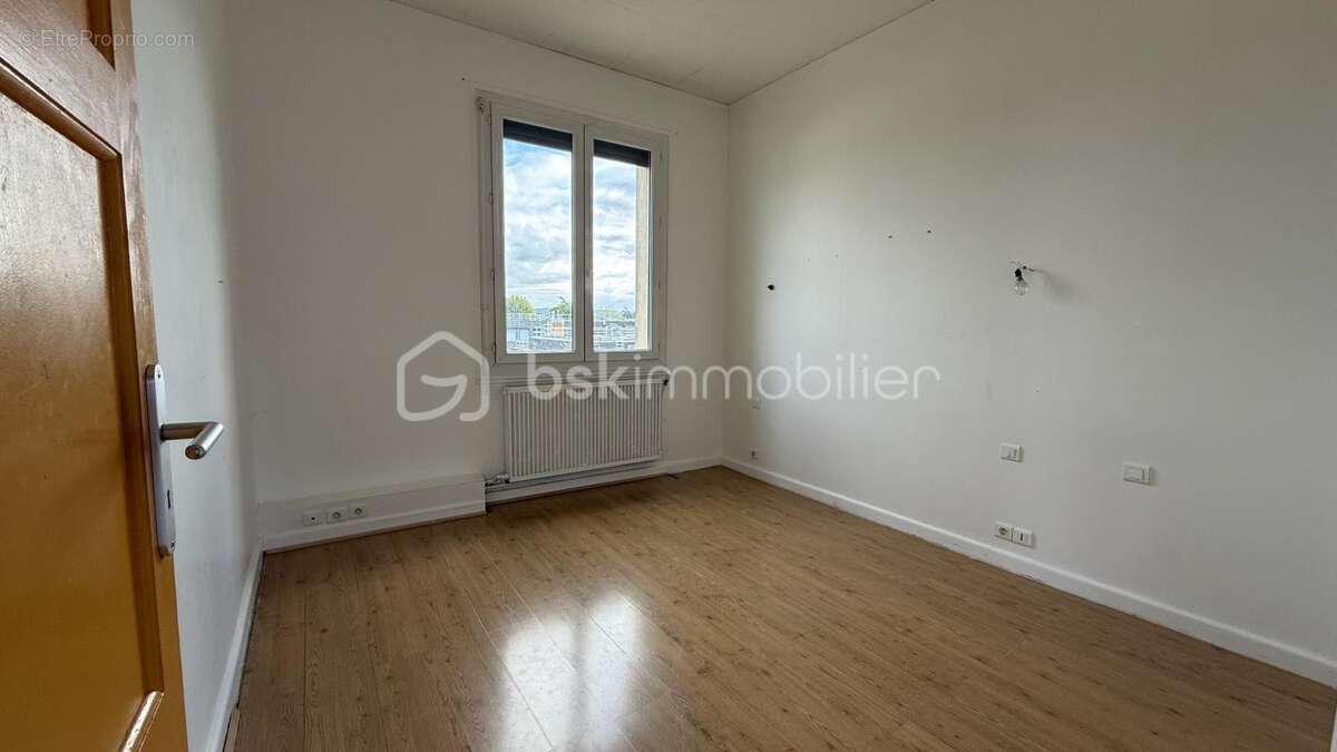 Appartement à ROMANS-SUR-ISERE