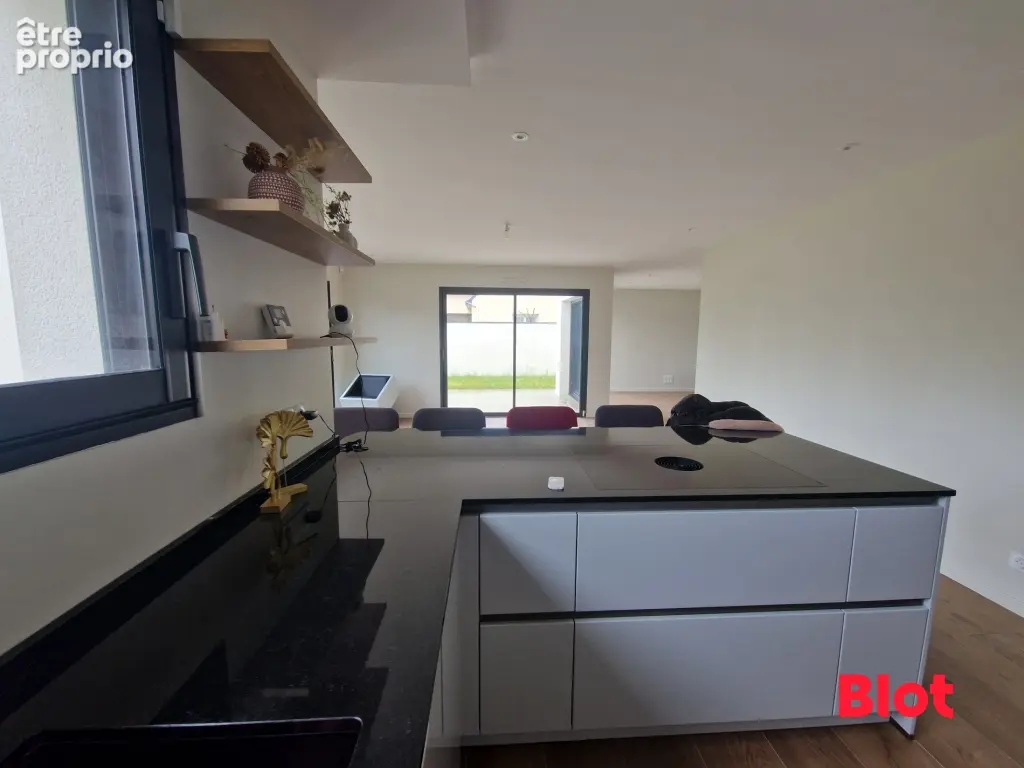 Maison 5 pièces 134 m² à vendre à Erdeven (56410) - photo 2