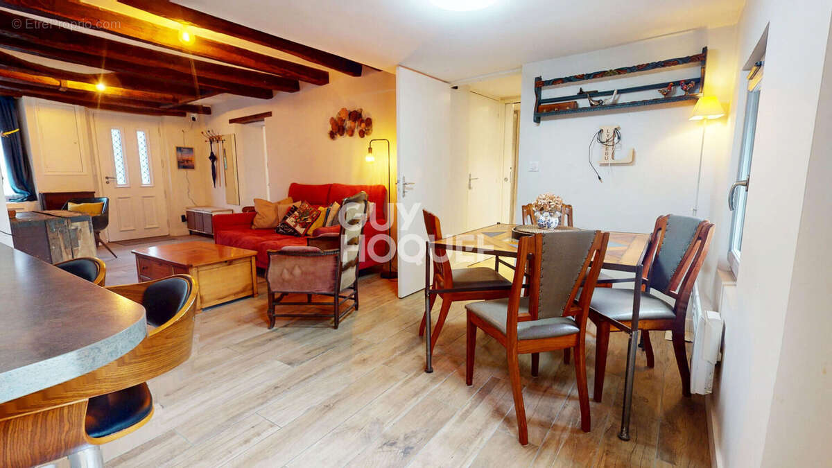 Maison à LA RICHE