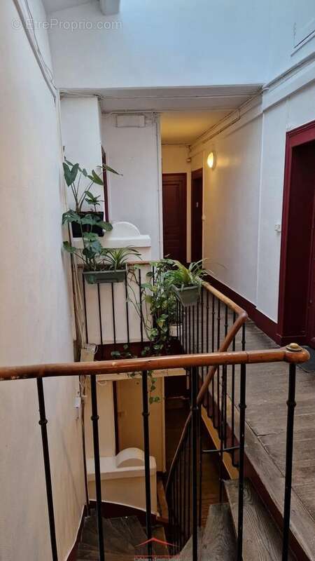 2 pièces porte de Clichy - photo 5