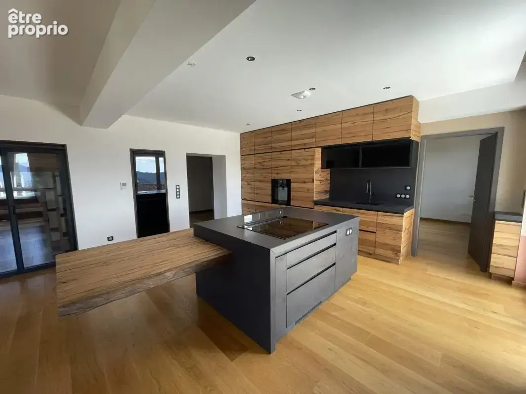 Photo Appartement à Munster au prix de 592 540€
