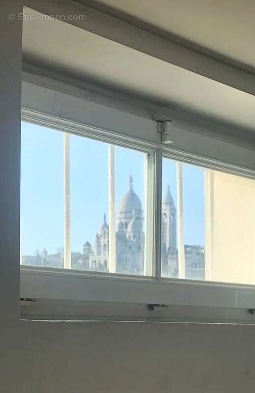 Appartement à PARIS-9E