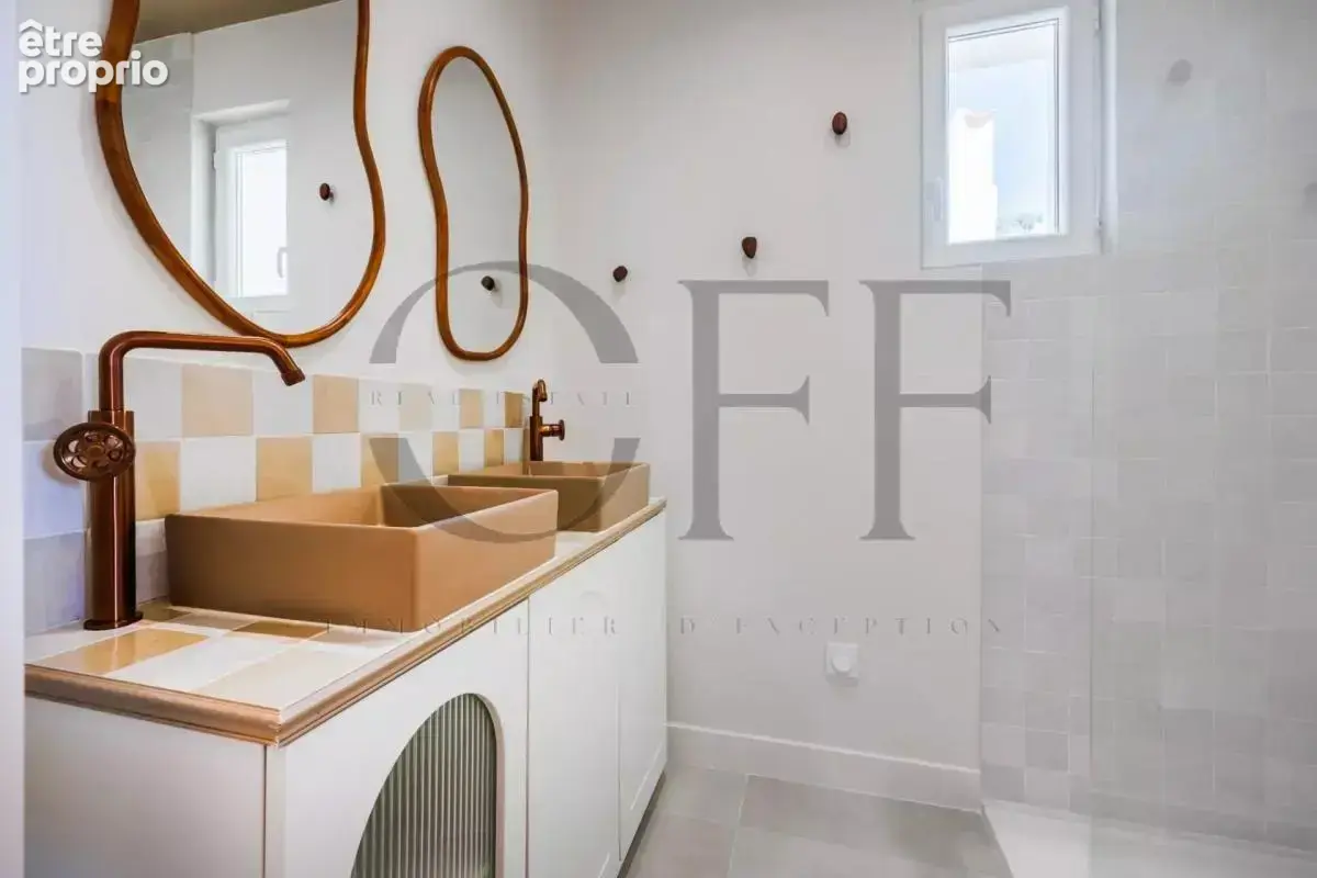 13260 CASSIS - Maison à Cassis 4 chambres - photo 12