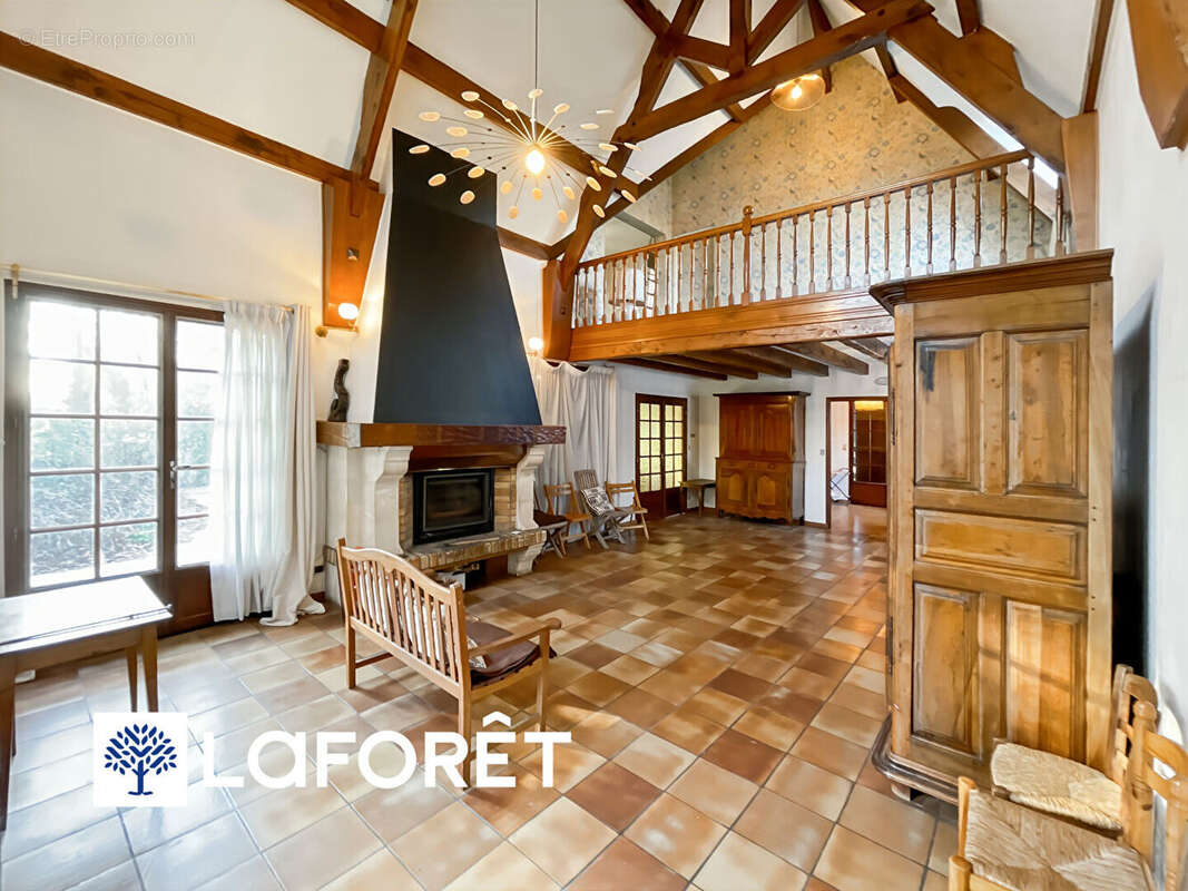 Maison à VILLIERS-SUR-ORGE