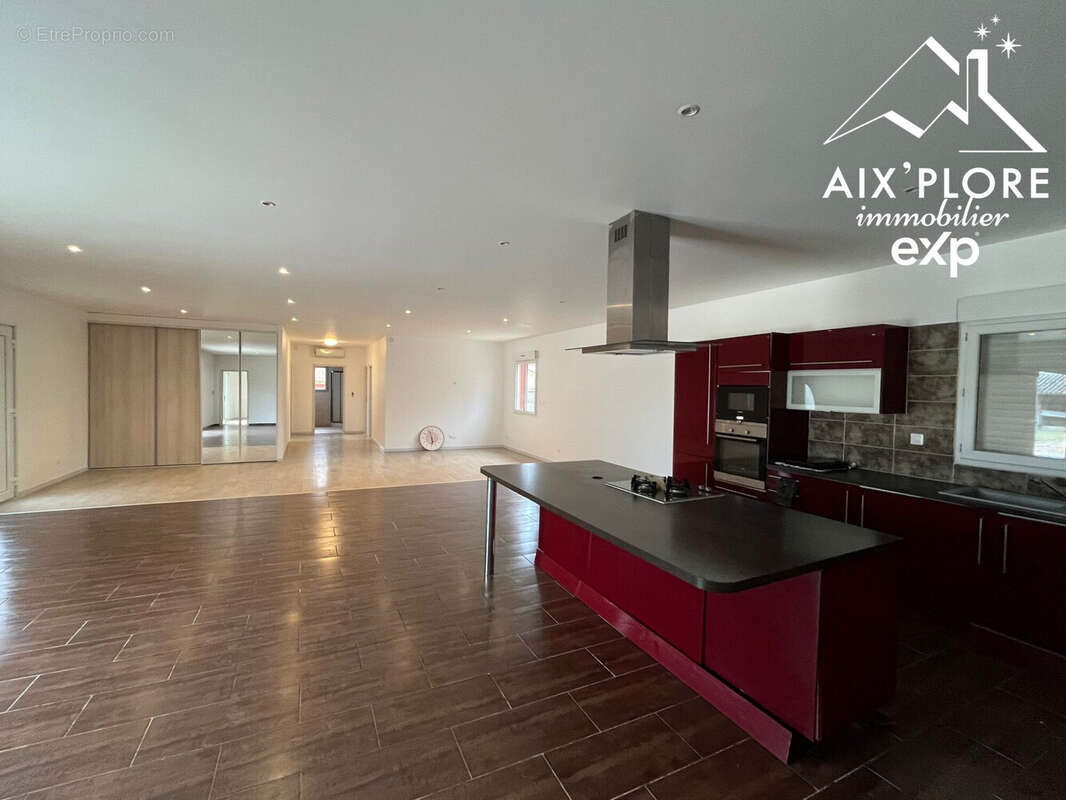 Maison 179 m² à Servas  - photo 3