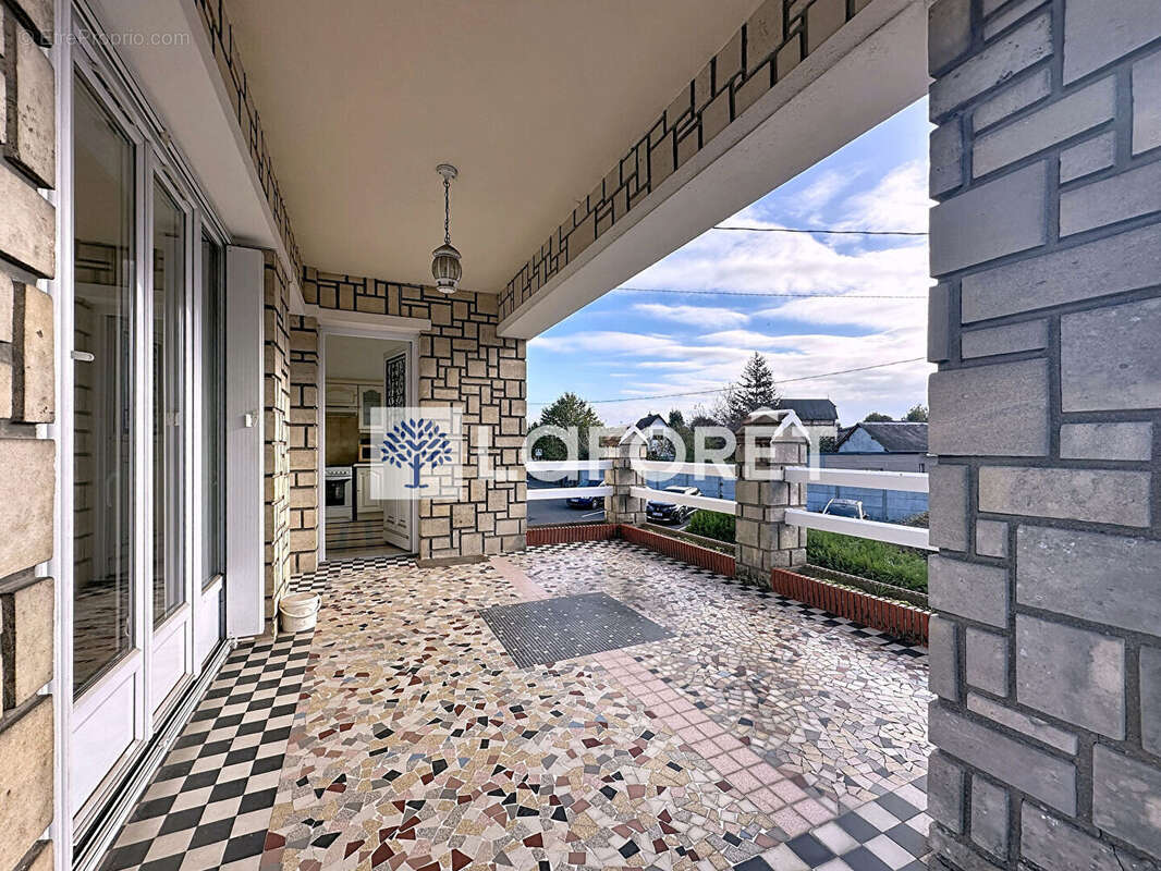 Maison à LE MESNIL-ESNARD