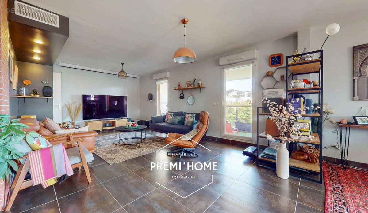 Appartement à MARSEILLE-8E
