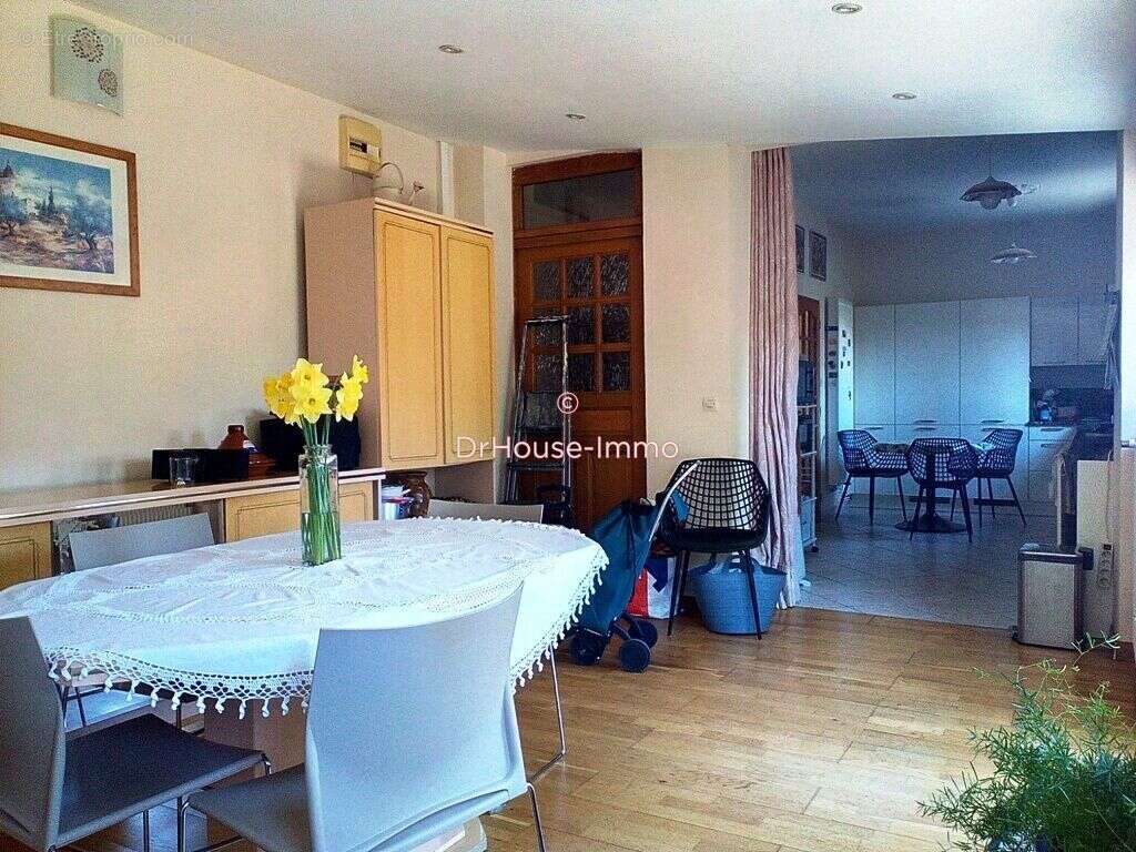 Maison 277 m² à Valenciennes  - photo 13