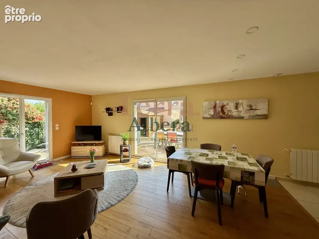Villa tout confort avec piscine à 8 minutes de la mer - photo 2