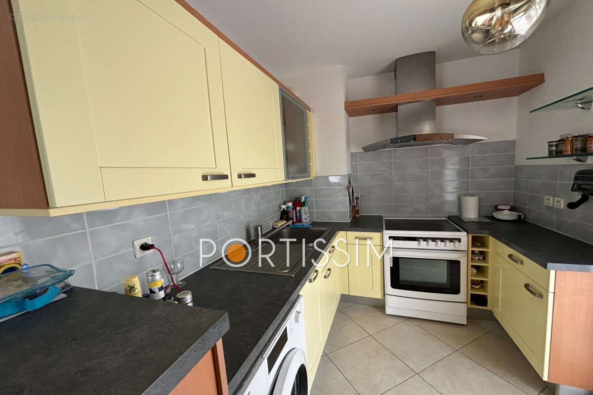Appartement 80 m² à Cagnes-Sur-Mer  - photo 8