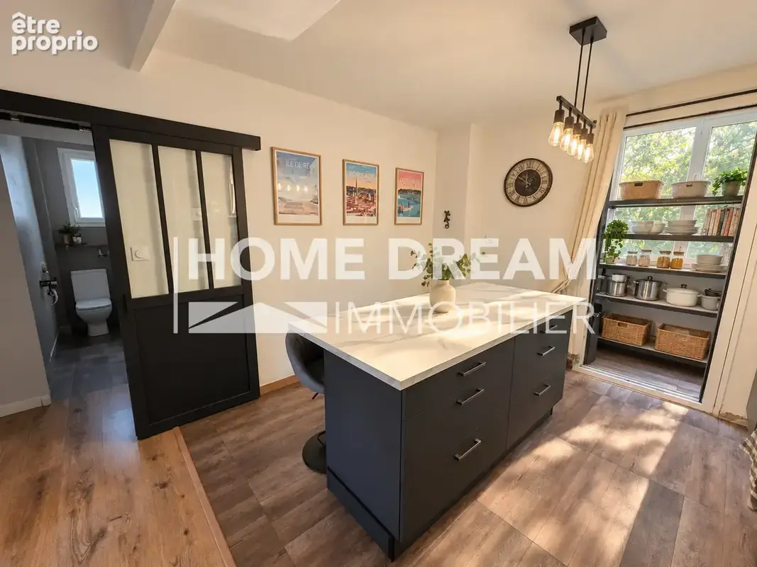 Appartement 3 pièces 60 m² à vendre à Toulon (83000) - photo 2