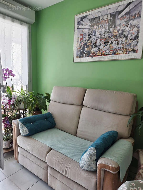 Appartement à MARSEILLE-3E