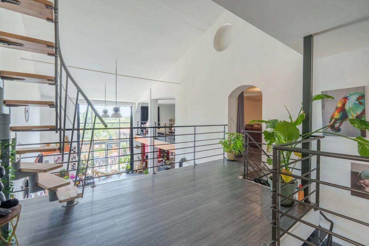 Atypique maison de village - photo 8