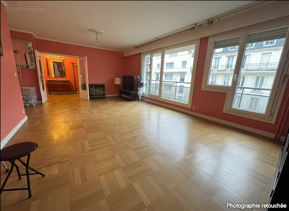 Appartement à PARIS-12E