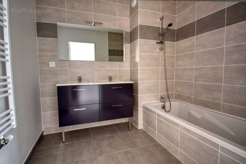 Appartement à DARDILLY