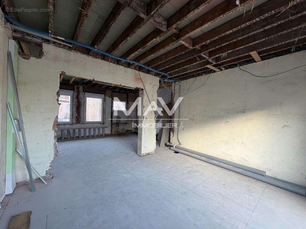 Appartement 3110 m² à Lille  - photo 5