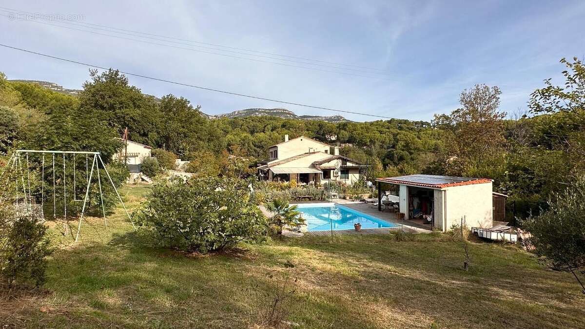 Photo 8 - Maison à AUBAGNE