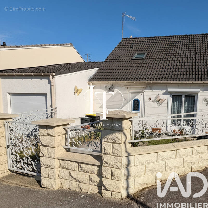 Photo 1 - Maison à BURY